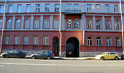 Вид на Учебный центр с Лермонтовского проспекта